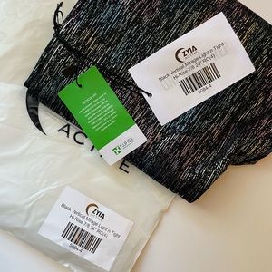 BNWT Black Vertical Mirage Light n Tight Hi-Rise 7/8 24" RC